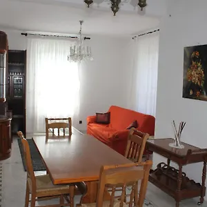 Tra Mare E Montagna Appartement